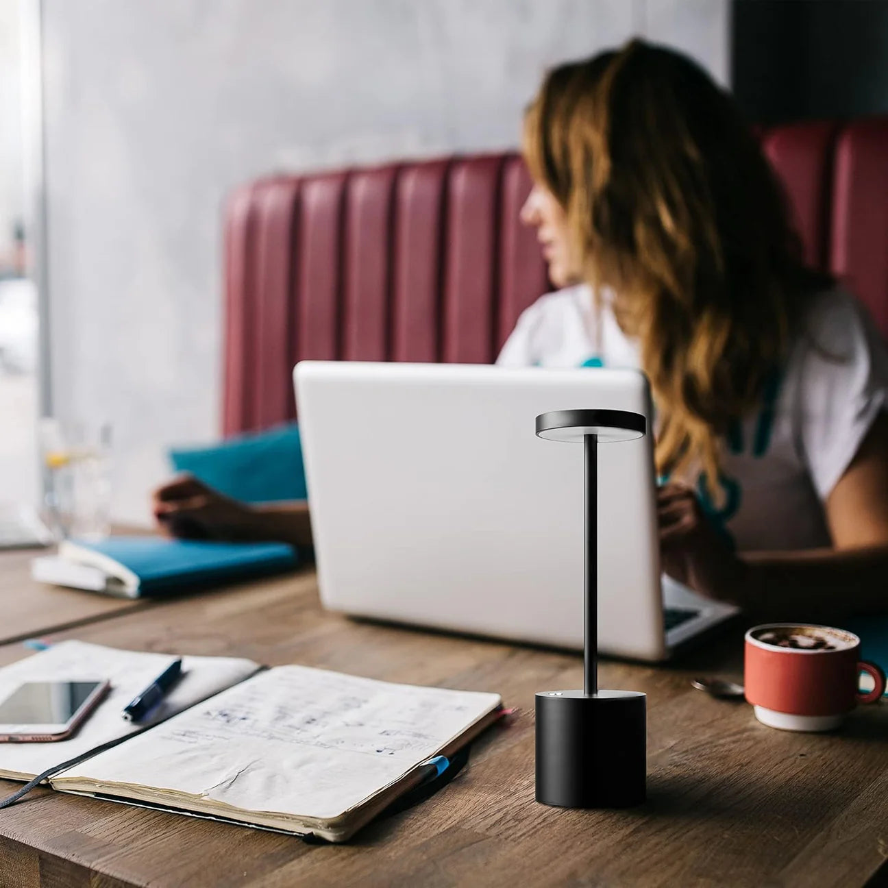 Cordless LED Table Lamp